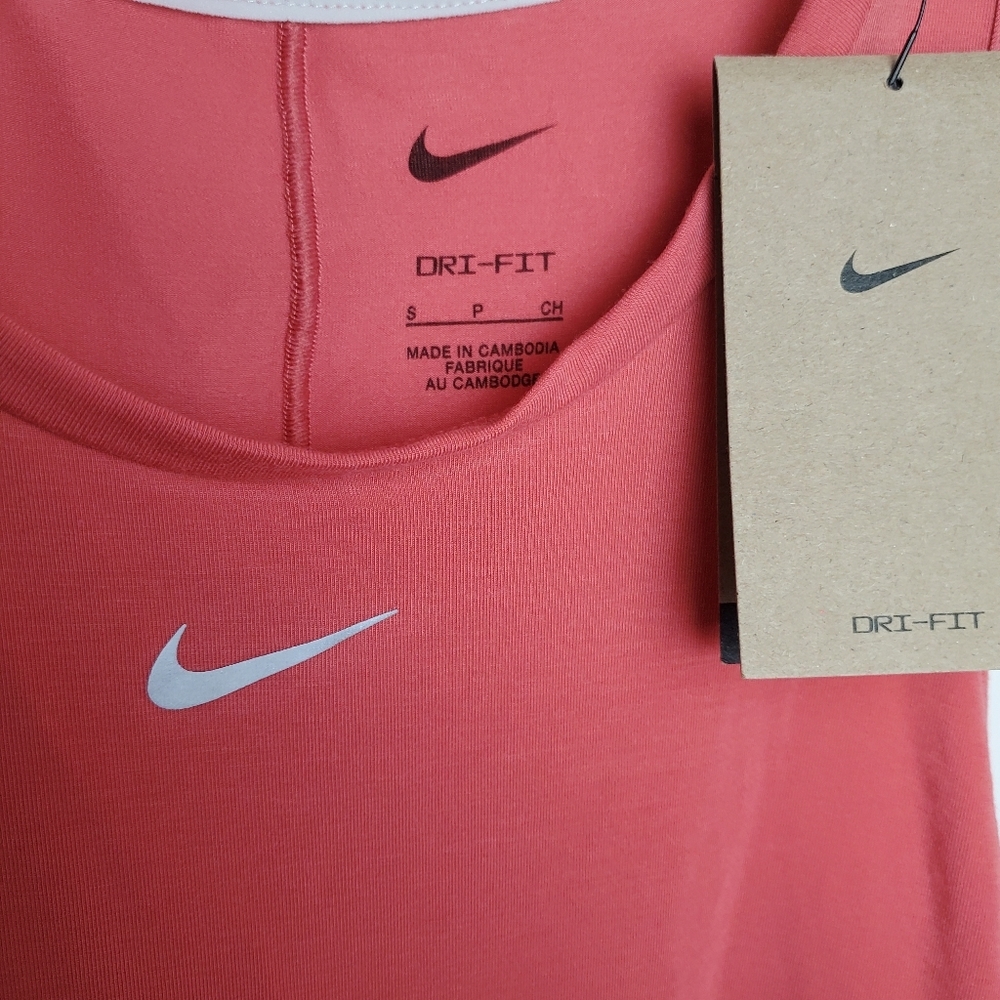 Nike lux one dri fit standard tank top Pink Small Nwt - Picture 3 of 3